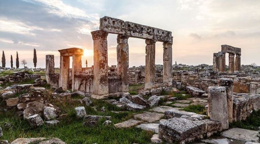 Pamukkale Hierapolis Travertenler Buldan Turu